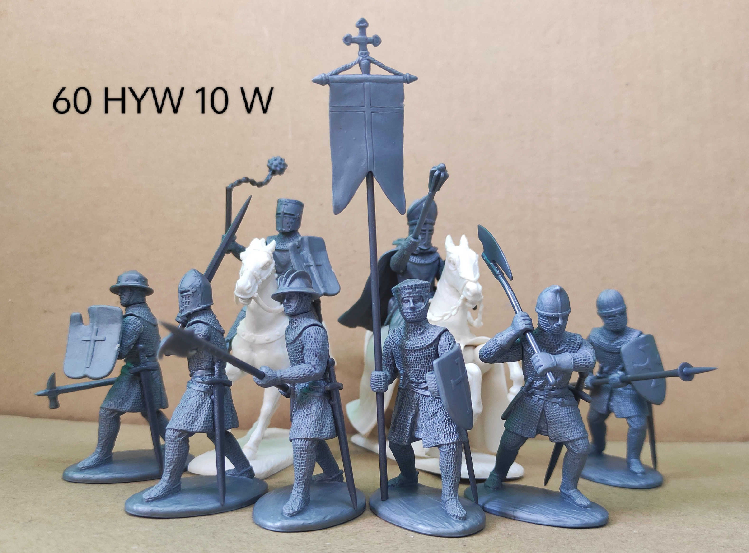 60 HYW 10 W MEDIEVAL COMMAND